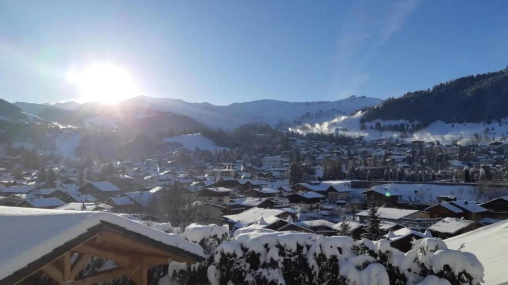 Cottage T7 With Garden On The Snow Front Megeve France
