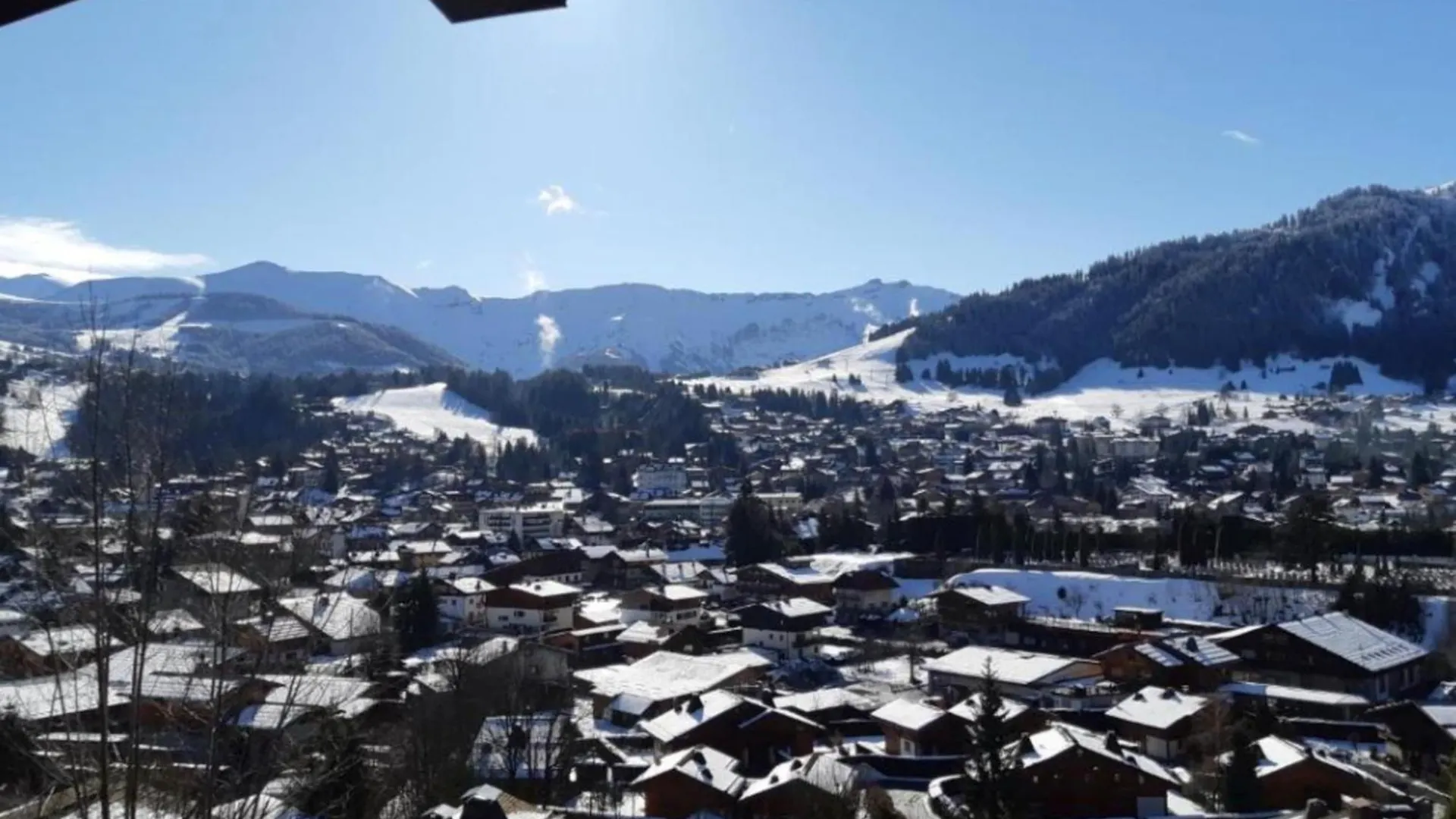 Cottage T7 With Garden On The Snow Front Megeve